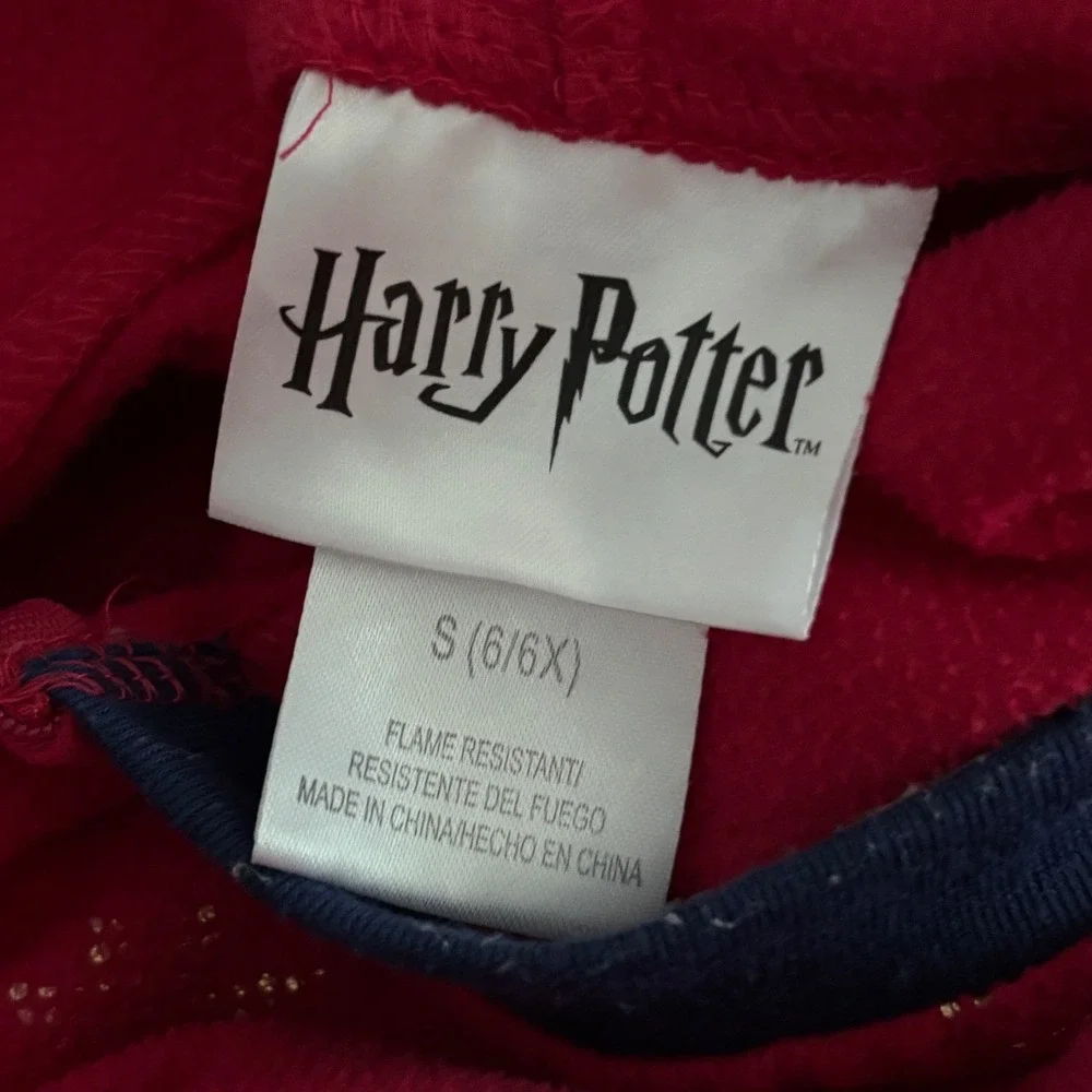 Harry Potter Kids Red Fleece Hogwarts Crest Hooded Union Suit Pajamas Size 6/6X